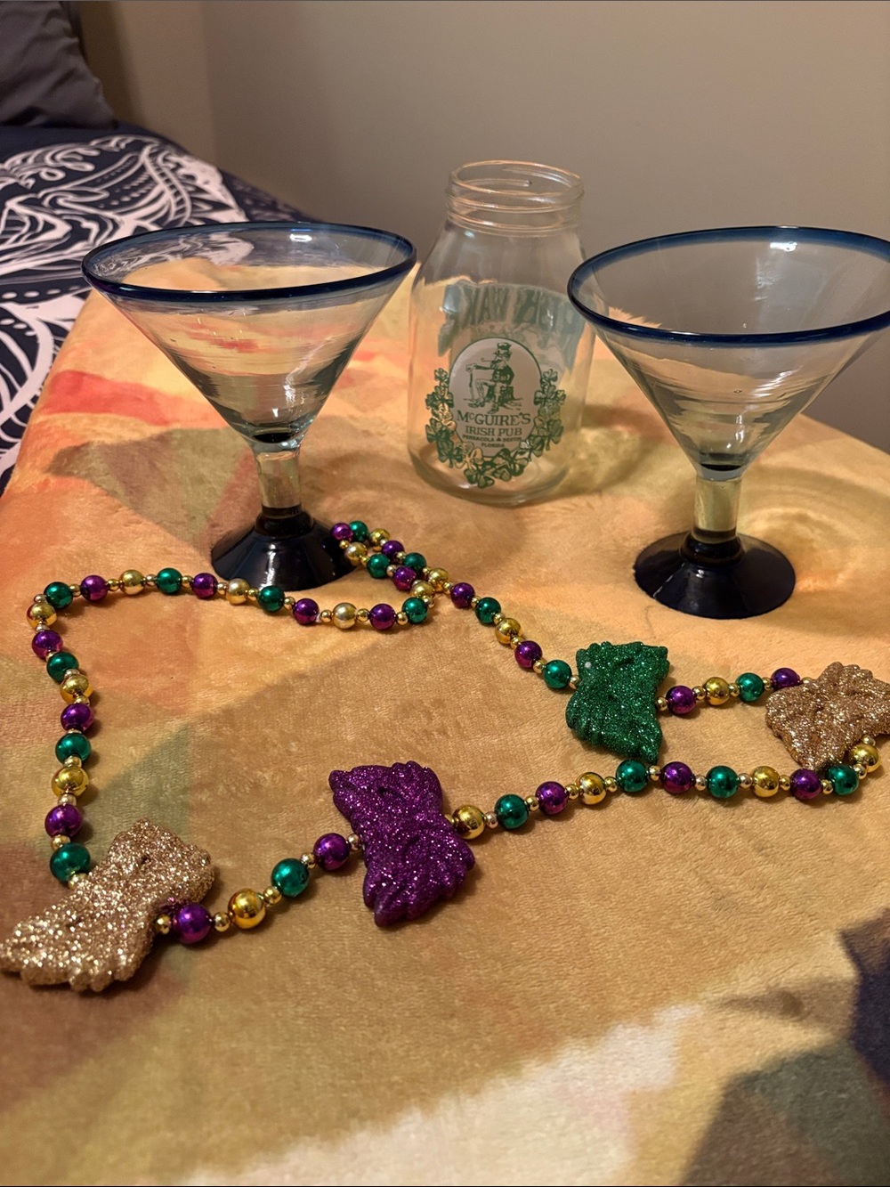 Mardi Gras Glitter Fleur-de-Lis Bead Necklace - Green, Purple, Gold